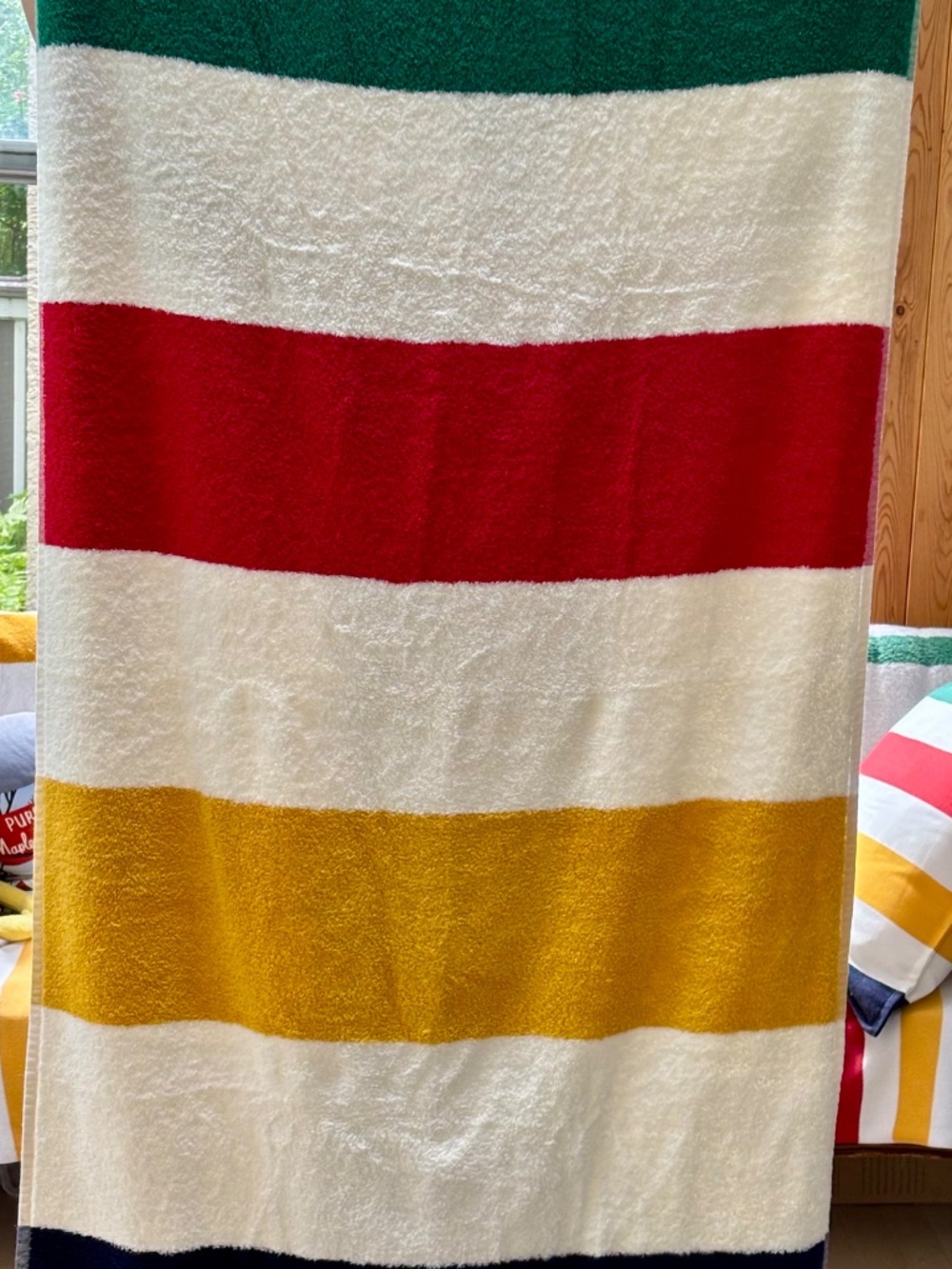 HBC BOLD STRIPES THICK ABSORBENT TOWEL NWOT *** See pics